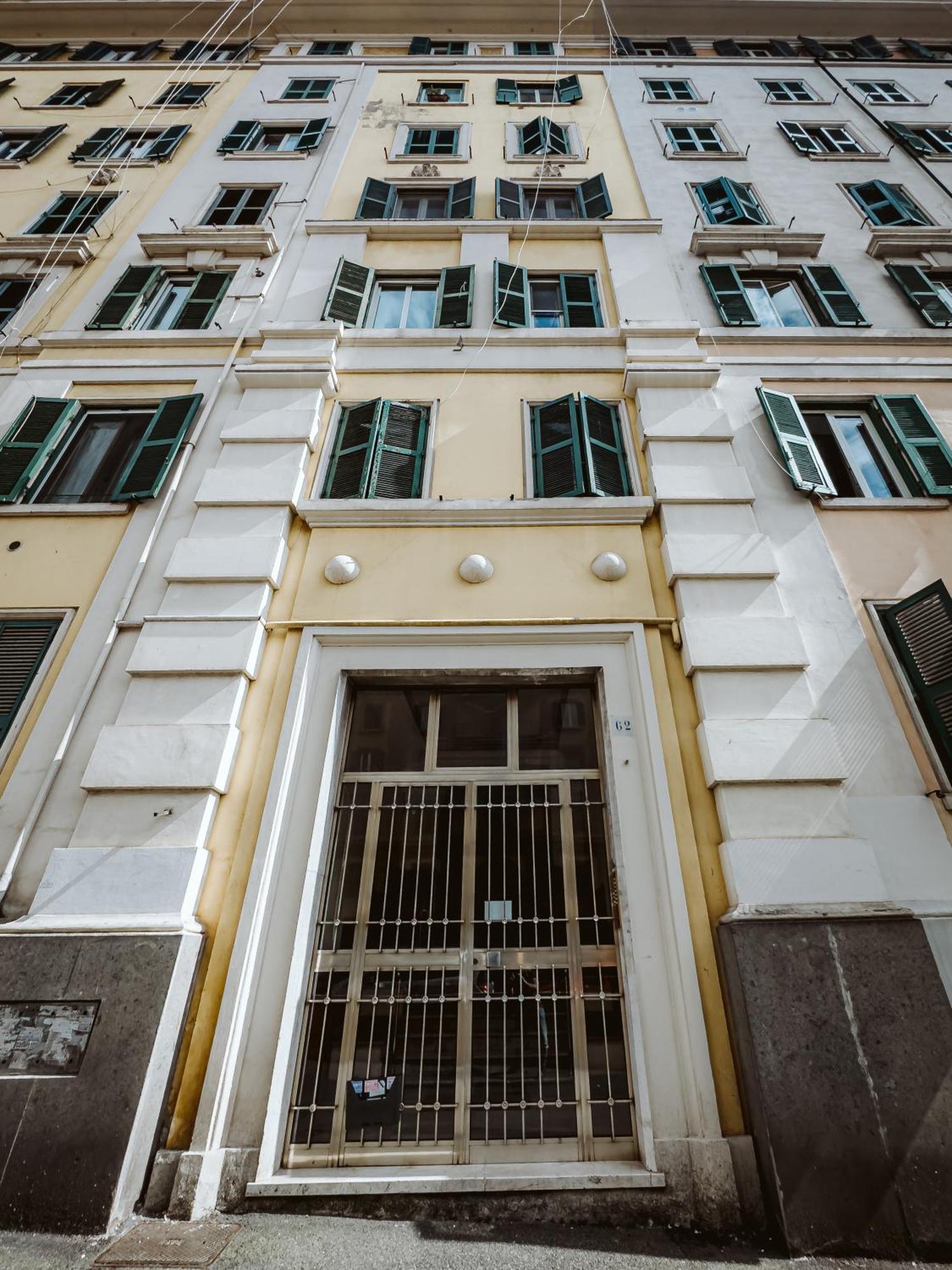 Casa Fabrizio - Metro San Giovanni روما المظهر الخارجي الصورة